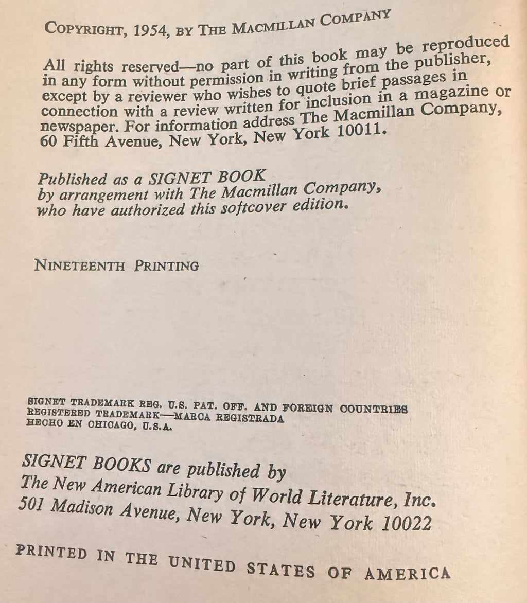 Live and Let Die by Ian Fleming — Signet D2051, 19th Printing